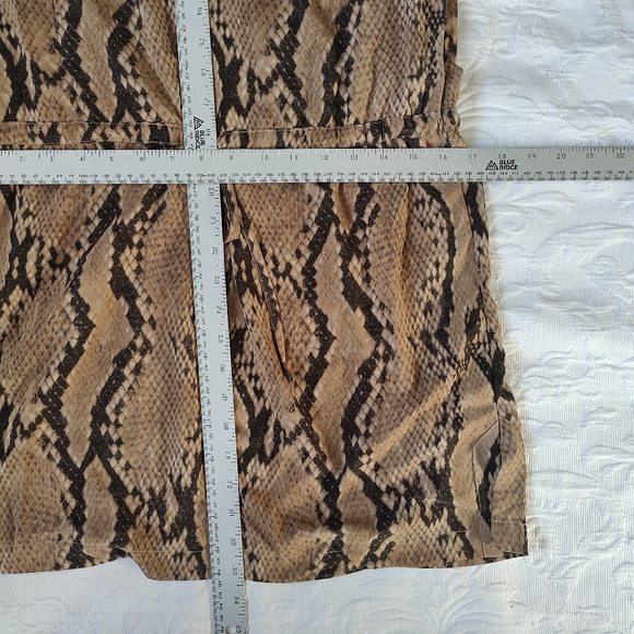 Reynah Snake Print Tunic dress Tie waist. Small. - Picture 9 of 9